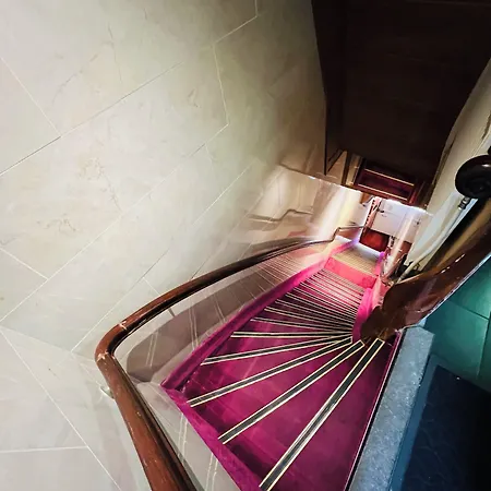 Sharm Otel Amsterdam